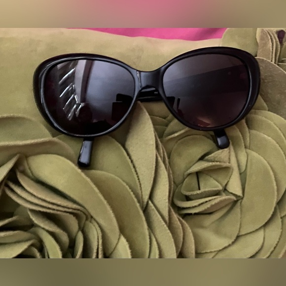 Tory Burch Vintage Bifocal Strength 2.5 Black Sunglasses